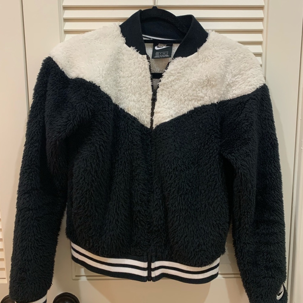 Nike fluffy bomber